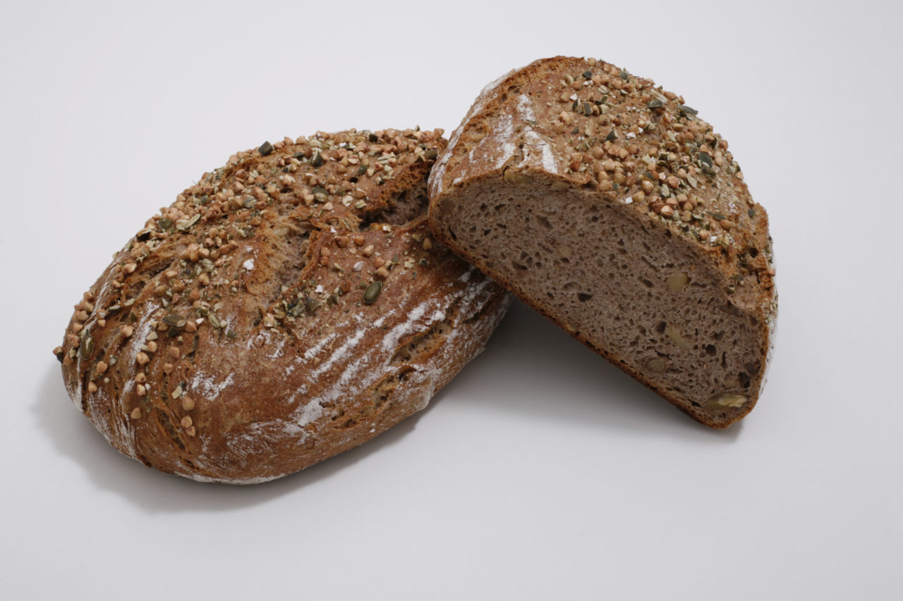 Neu: Buchweizenbrot - Riesenhuber | Bäckerei - Konditorei - Café